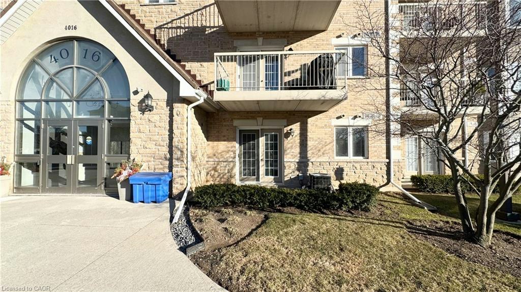 112-4016 Kilmer Drive, Burlington, ON, L7M 5A7 - 2