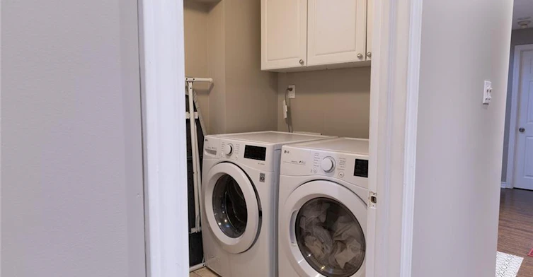 406 Ferguson Avenue N, Hamilton, ON, L8L 4Y7 - 23