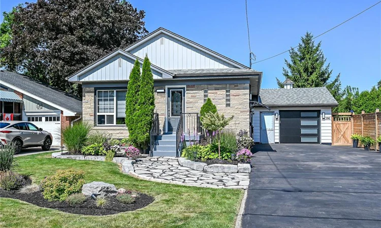 386 Upper Kenilworth Avenue