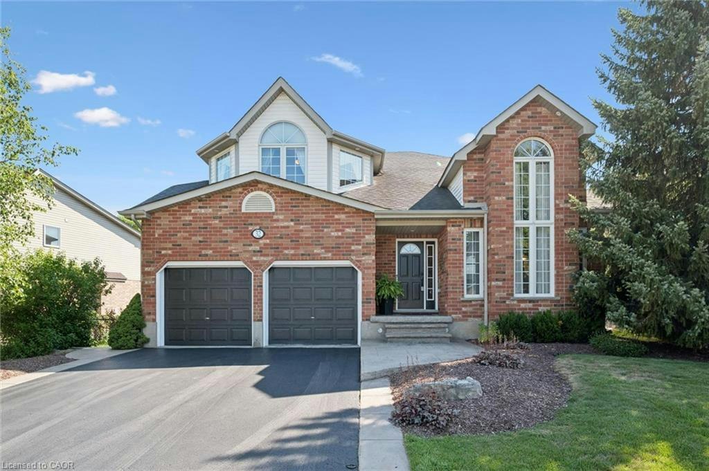 32 Pine Ridge Drive, Guelph, ON, N1L 1K3
