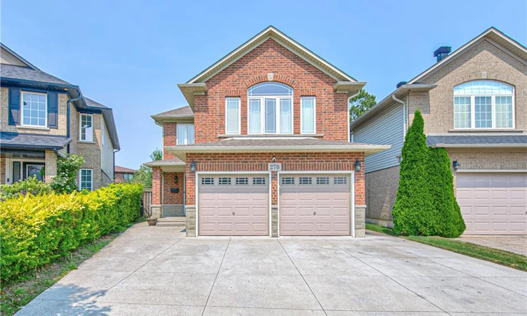 270 Springvalley Crescent