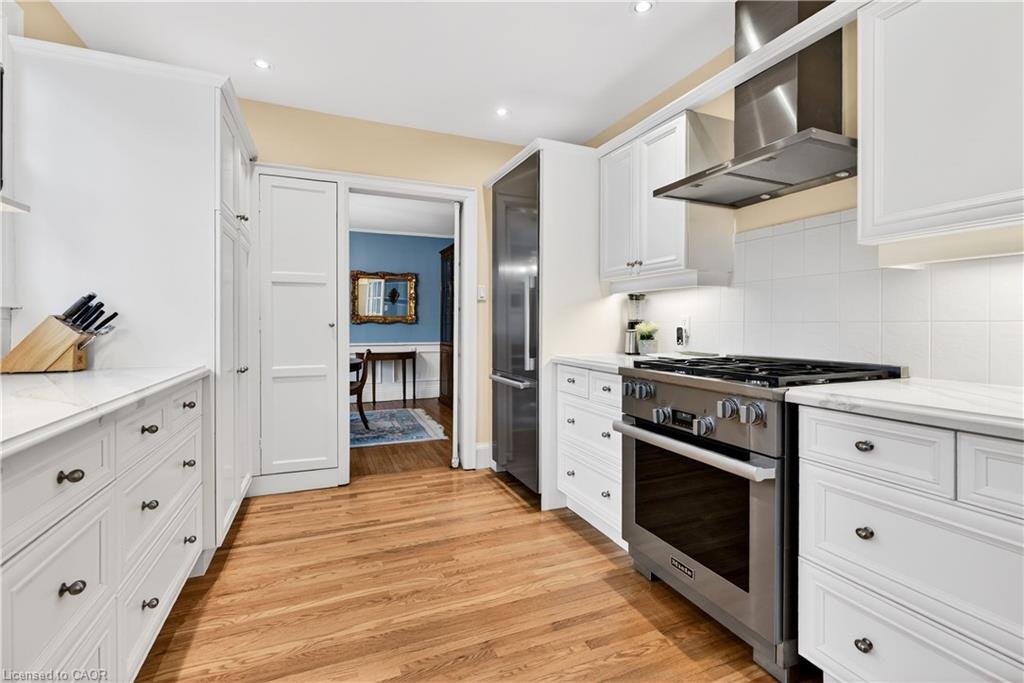 3046 South Drive, Burlington, ON, L7N 1H2 - 7