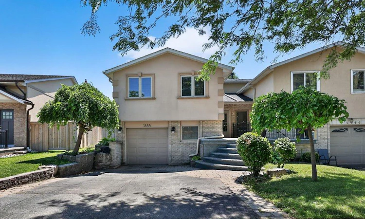 1444 Paddington Court