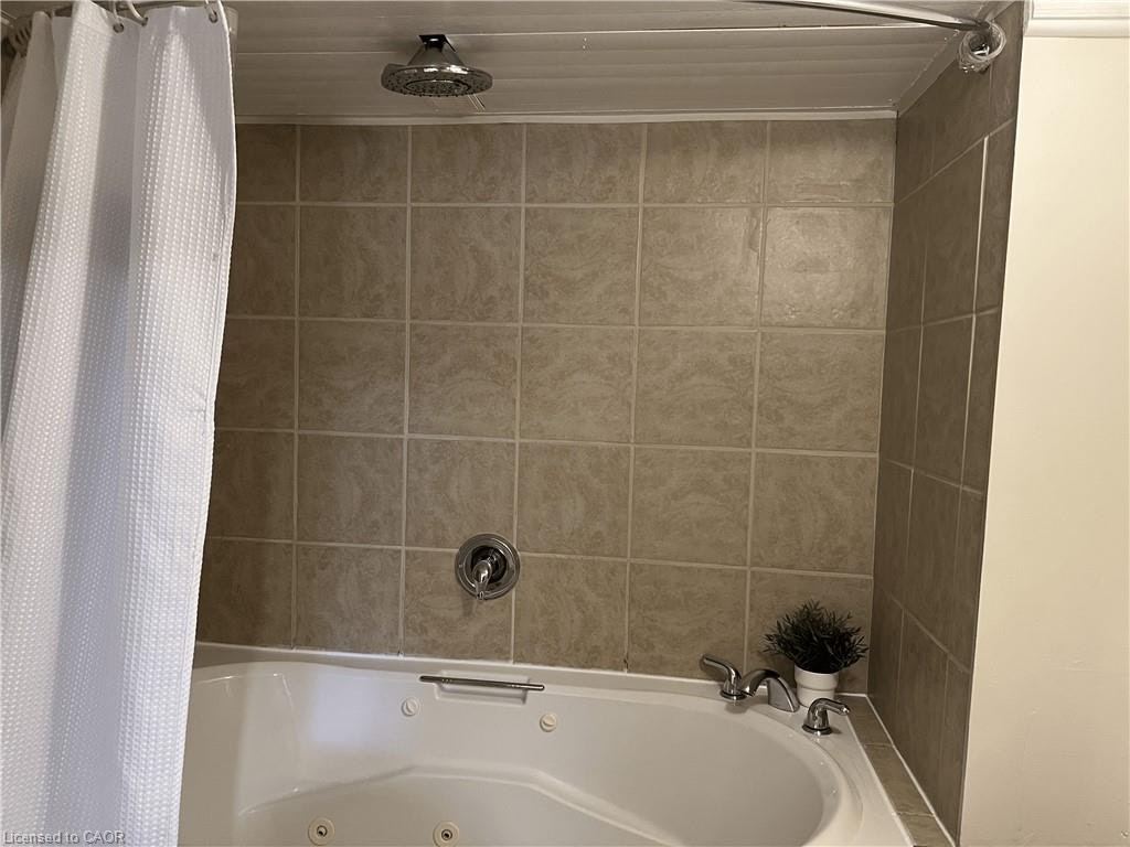 LOWER-4 Sunning Hill Avenue, Hamilton, ON, L8T 4Z1 - 10