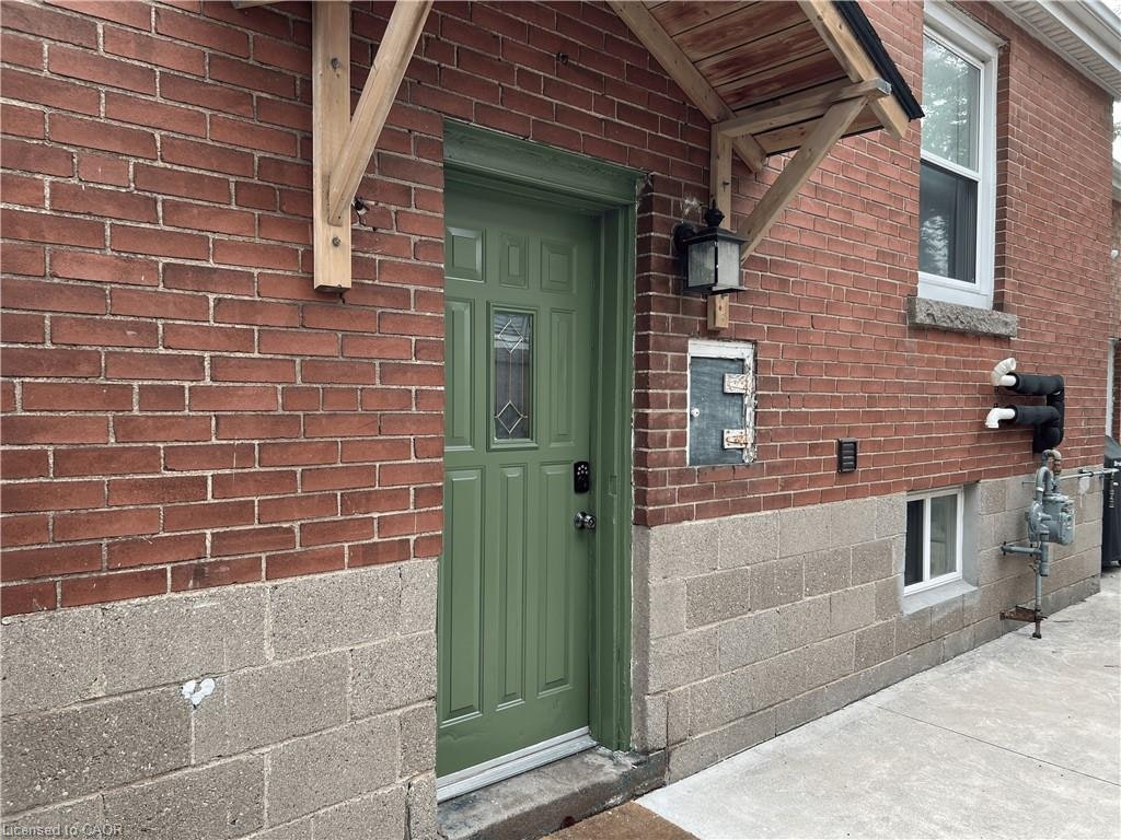 LOWER-4 Sunning Hill Avenue, Hamilton, ON, L8T 4Z1
