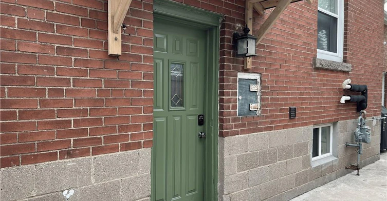 LOWER-4 Sunning Hill Avenue, Hamilton, ON, L8T 4Z1