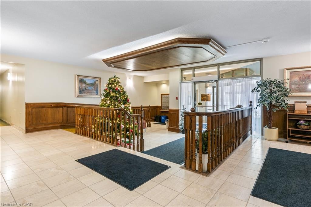 508-3267 King Street E, Kitchener, ON, N2A 4A4 - 3