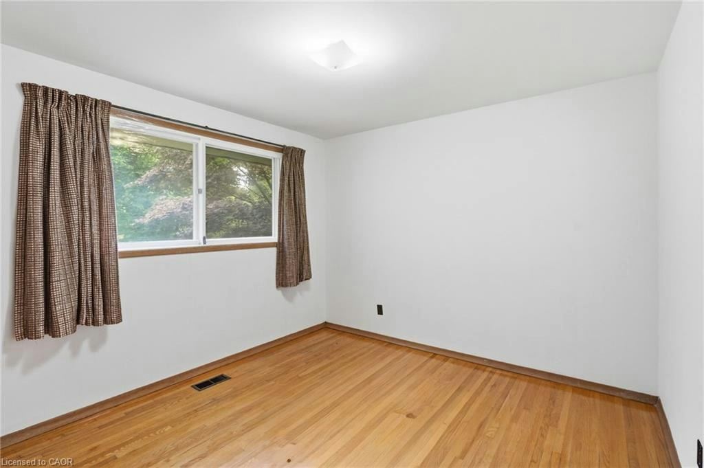 44 Mcdonald Court, Hamilton, ON, L9H 7C4 - 13