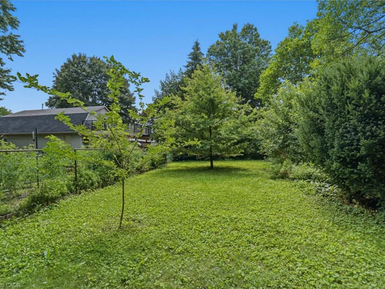 44 Mcdonald Court, Hamilton, ON, L9H 7C4 - 25