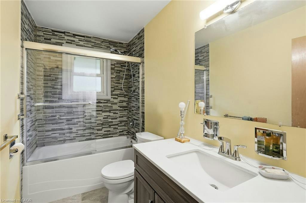44 Mcdonald Court, Hamilton, ON, L9H 7C4 - 19