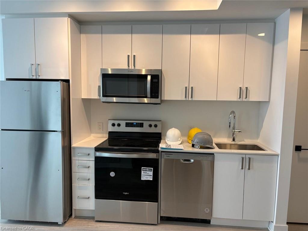 1215-2782 Barton Street E, Hamilton, ON, L8E 0L3 - 4