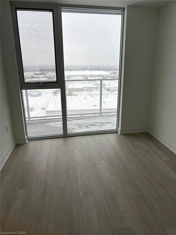 1215-2782 Barton Street E, Hamilton, ON, L8E 0L3 - 7