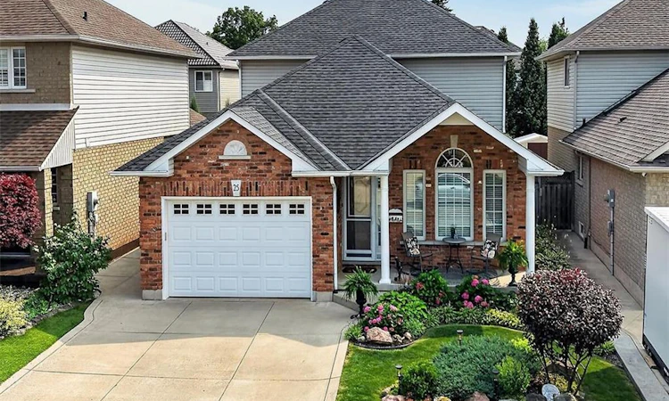 25 Eric Burke Court