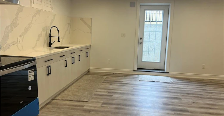 Lower-252 Raymond Road, Hamilton, ON, L9K 0H8 - 5