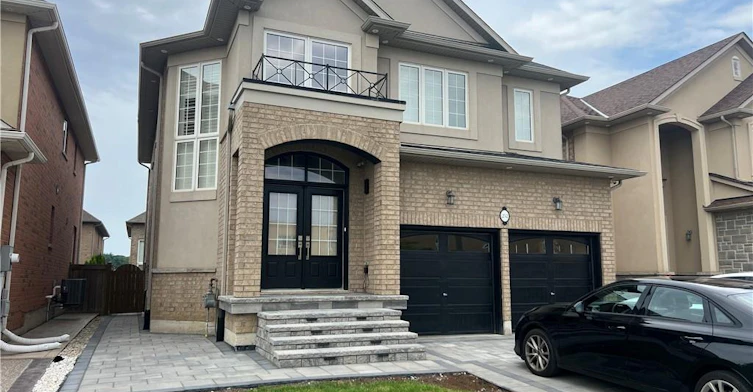 Lower-252 Raymond Road, Hamilton, ON, L9K 0H8
