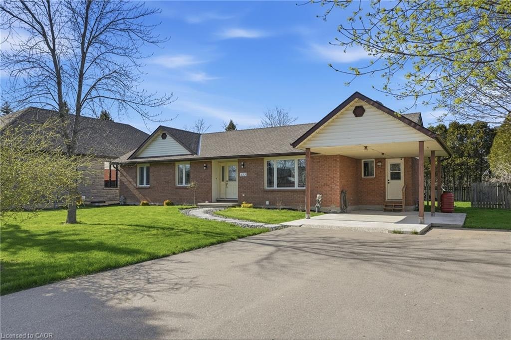 133 New Lakeshore Road - 3