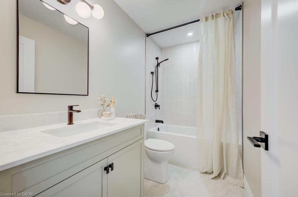 Upper unit (The Grove)-210 Heritage Drive, Kitchener, ON, N2B 0B5 - 15