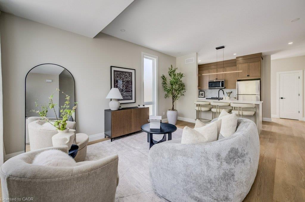 Upper unit (The Grove)-210 Heritage Drive, Kitchener, ON, N2B 0B5 - 9