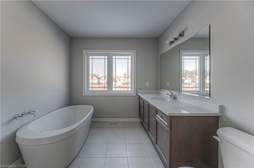 44 Harrison Drive, Cambridge, ON, N1R 0C2 - 17