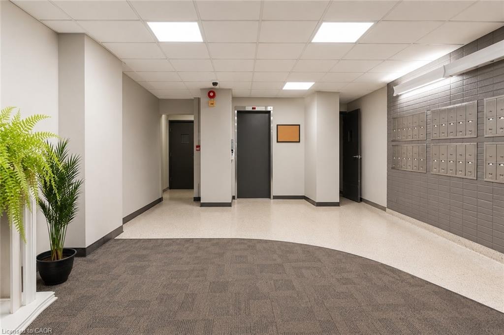 406-30 Summit Avenue, Hamilton, ON, L8V 2R8 - 13