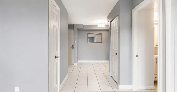 406-30 Summit Avenue, Hamilton, ON, L8V 2R8 - 9