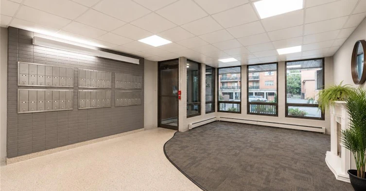 406-30 Summit Avenue, Hamilton, ON, L8V 2R8 - 14
