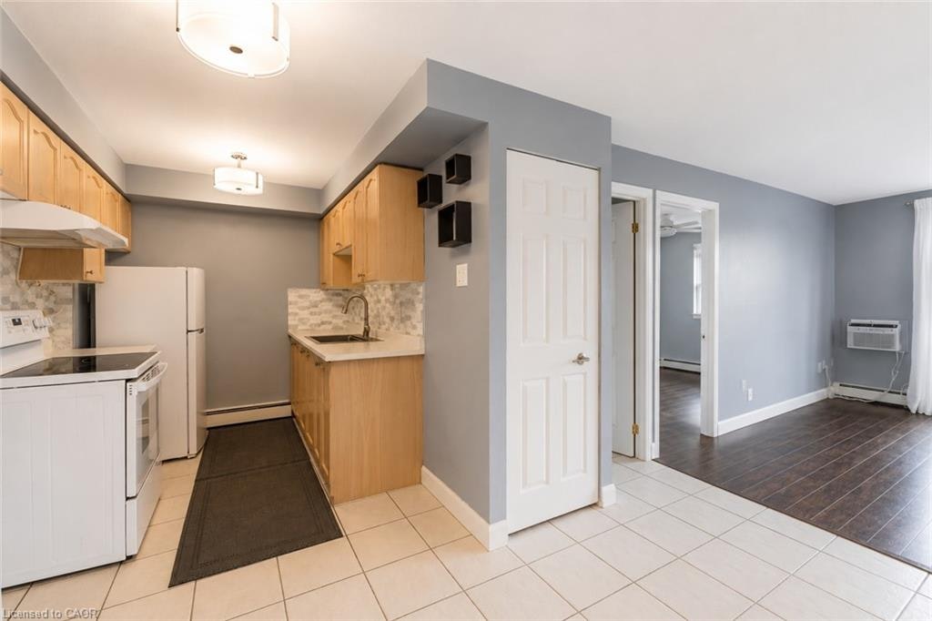 406-30 Summit Avenue, Hamilton, ON, L8V 2R8 - 8