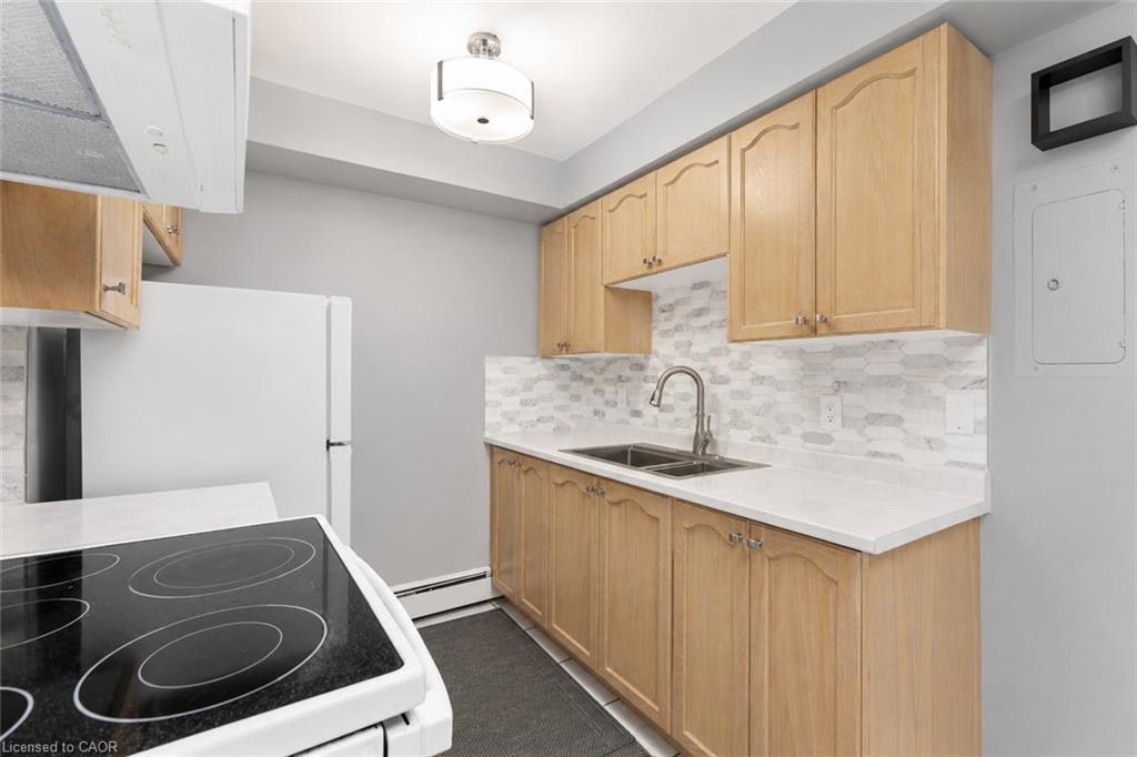 406-30 Summit Avenue, Hamilton, ON, L8V 2R8 - 7
