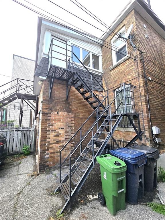 849 Bloor Street W, Toronto, ON, M6G 1M3 - 23