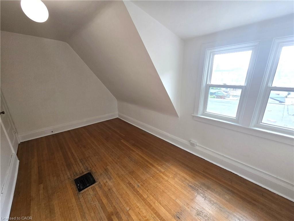 849 Bloor Street W, Toronto, ON, M6G 1M3 - 21