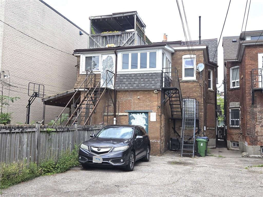849 Bloor Street W, Toronto, ON, M6G 1M3 - 24