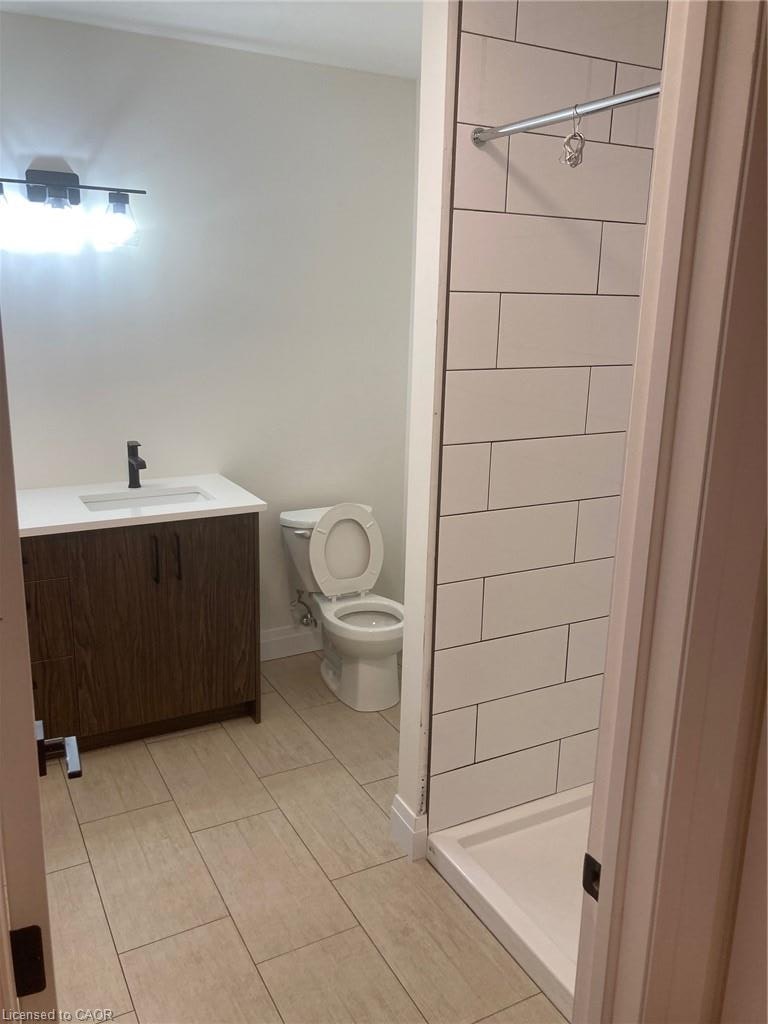 33B (lower unit)-33 Church Street E, Woolwich, ON, N3B 2L2 - 10