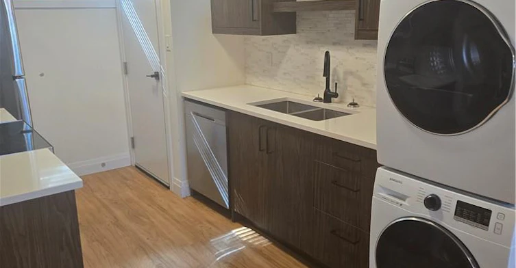 33B (lower unit)-33 Church Street E, Woolwich, ON, N3B 2L2 - 14
