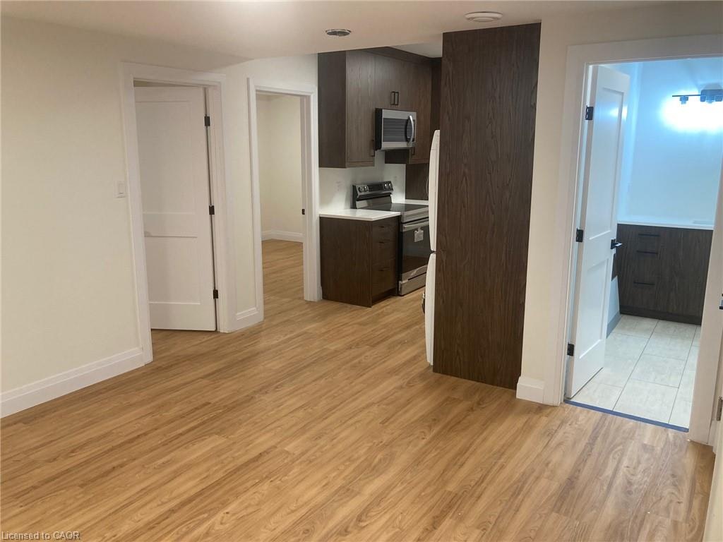 33B (lower unit)-33 Church Street E, Woolwich, ON, N3B 2L2 - 4