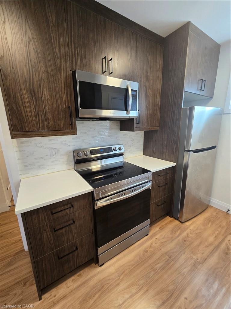 33B (lower unit)-33 Church Street E, Woolwich, ON, N3B 2L2 - 3