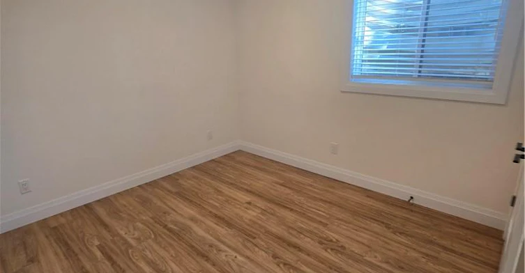 33B (lower unit)-33 Church Street E, Woolwich, ON, N3B 2L2 - 15