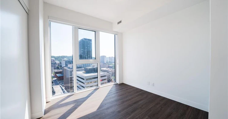 1703 B-8 Hughson Street N, Hamilton, ON, L8R 3L5 - 5