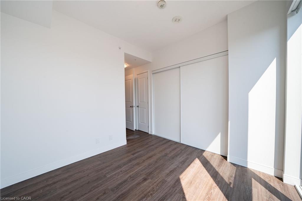 1703 B-8 Hughson Street N, Hamilton, ON, L8R 3L5 - 6