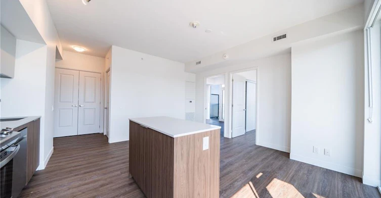 1703 B-8 Hughson Street N, Hamilton, ON, L8R 3L5 - 14