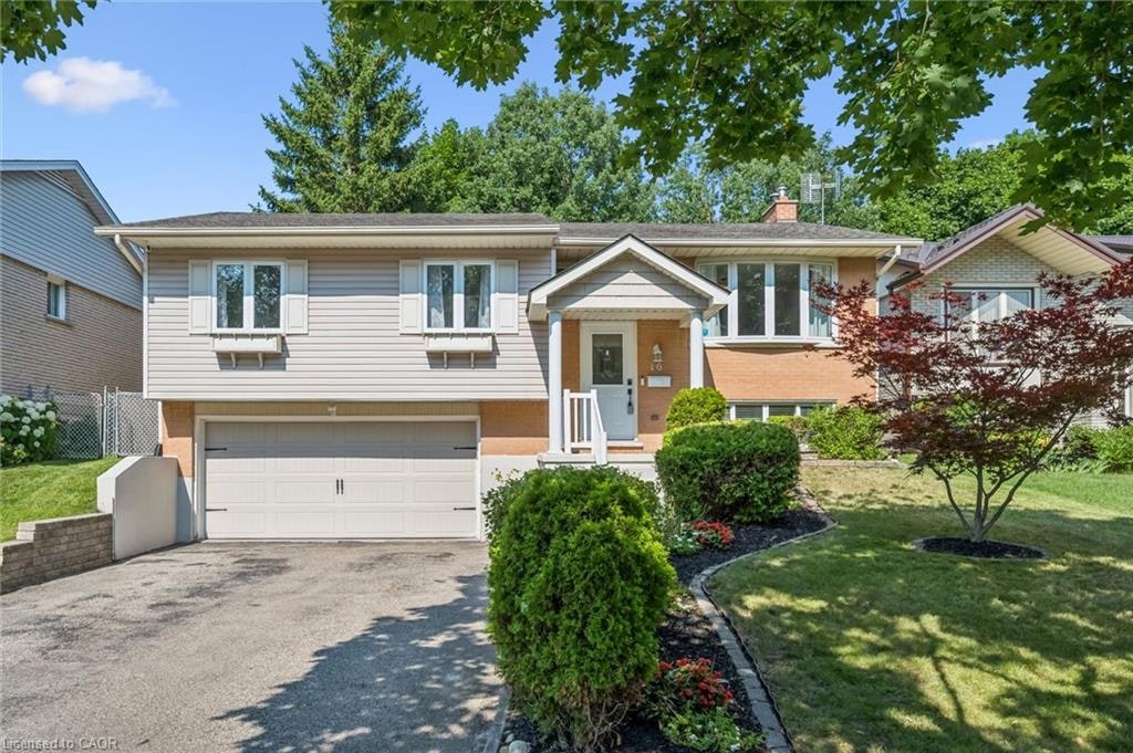 16 Nipigon Street, Kitchener, ON, N2B 3M3