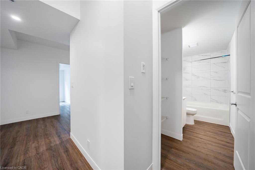 308 B-8 Hughson Street N, Hamilton, ON, L8R 3L5 - 4