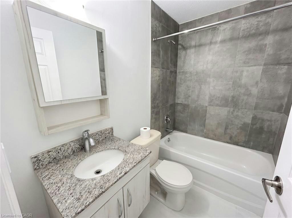4-303 King Street N, Waterloo, ON, N2J 2Z1 - 10
