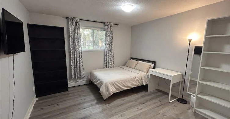 4-303 King Street N, Waterloo, ON, N2J 2Z1 - 8