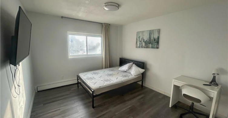 4-303 King Street N, Waterloo, ON, N2J 2Z1 - 4