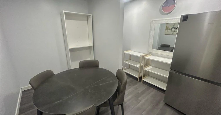 4-303 King Street N, Waterloo, ON, N2J 2Z1 - 2