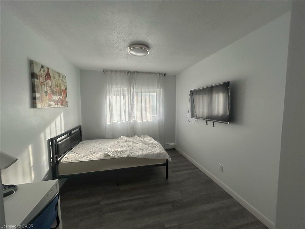 4-303 King Street N, Waterloo, ON, N2J 2Z1 - 5