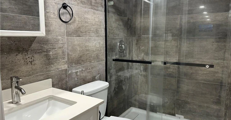 LOWER-80 Glen Road, Kitchener, ON, N2M 3E8 - 3