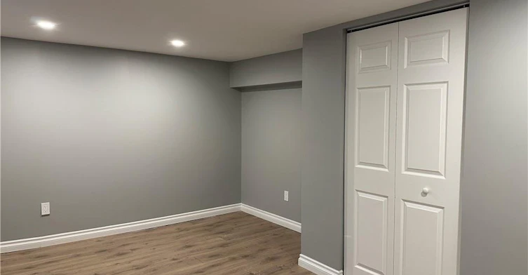 LOWER-80 Glen Road, Kitchener, ON, N2M 3E8 - 5