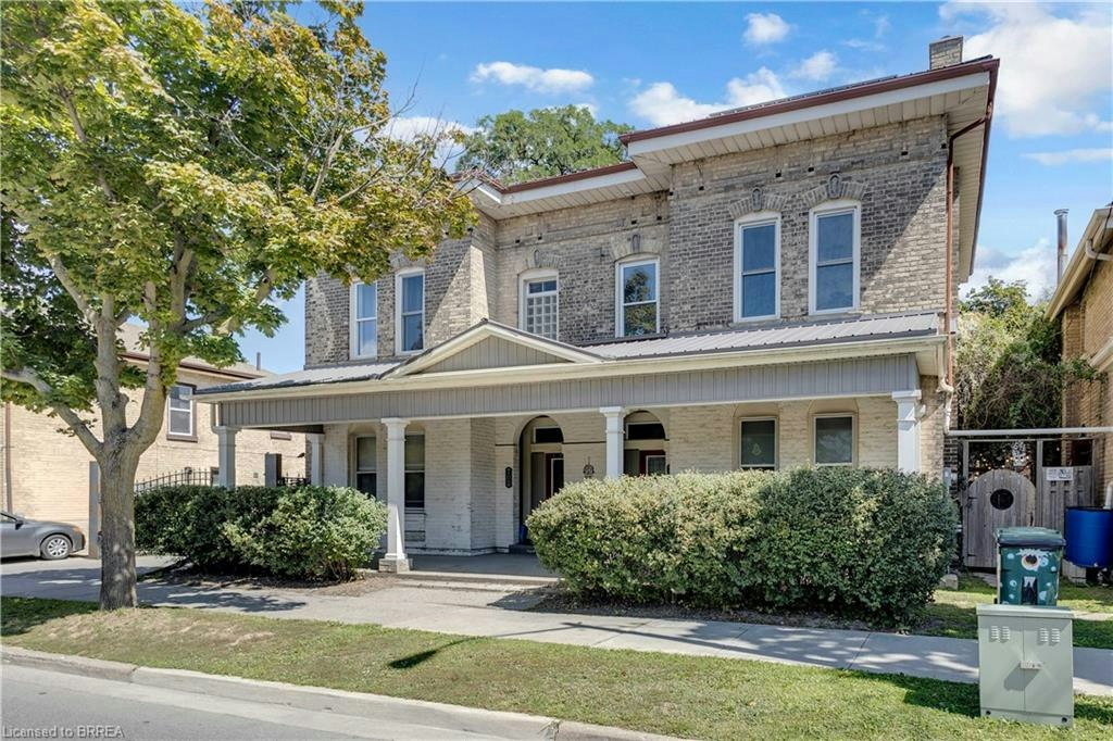 UPPER-107 Brant Avenue, Brantford, ON, N3T 3H4 - 2