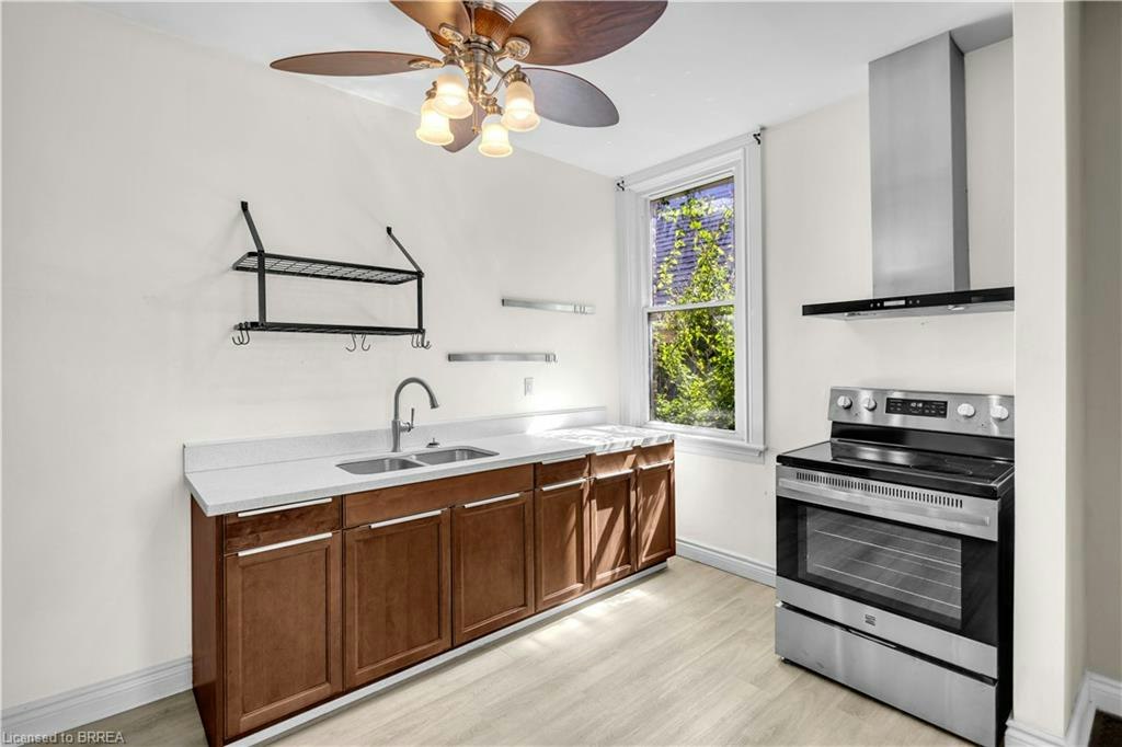 UPPER-107 Brant Avenue, Brantford, ON, N3T 3H4 - 8
